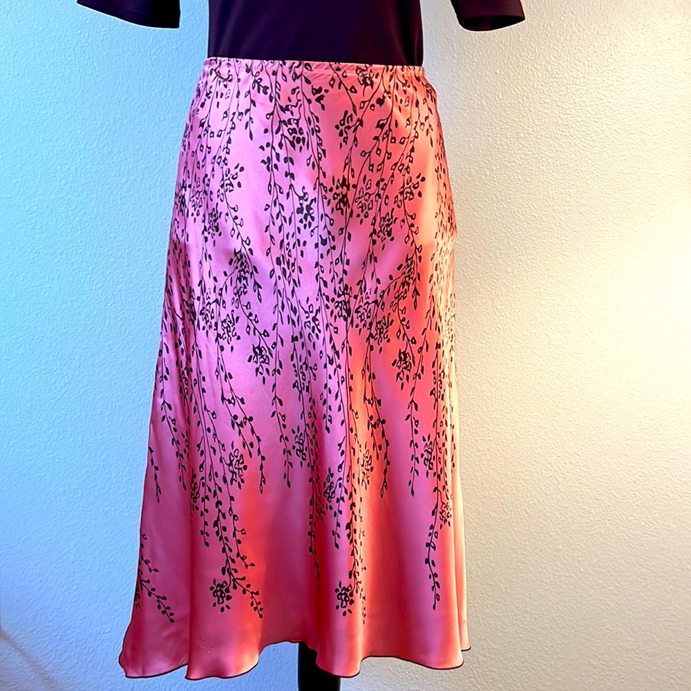 Max Studio 100% Silk Skirt View 2